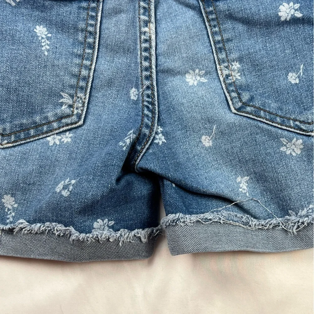 Wonder Nation - Girl’s Shorts - Size 7 - Med Blue Denim - Snap Front